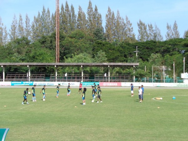 Hua Hin City warm up.
