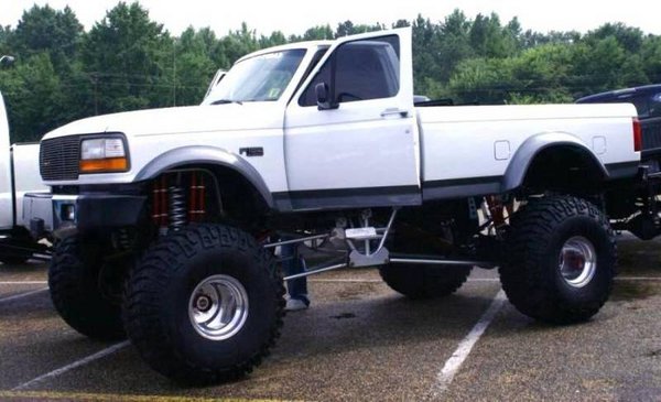 Lifted Ford.jpg