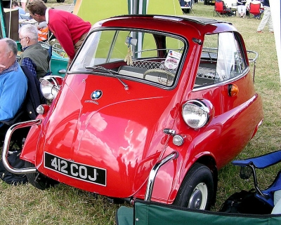 746px-Bmw_isetta_arp.jpg