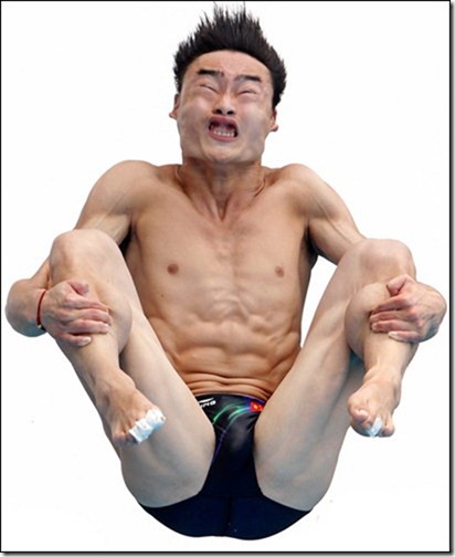 Funny-faces-in-Shanghai-FINA-World-Championships-1_thumb.jpg