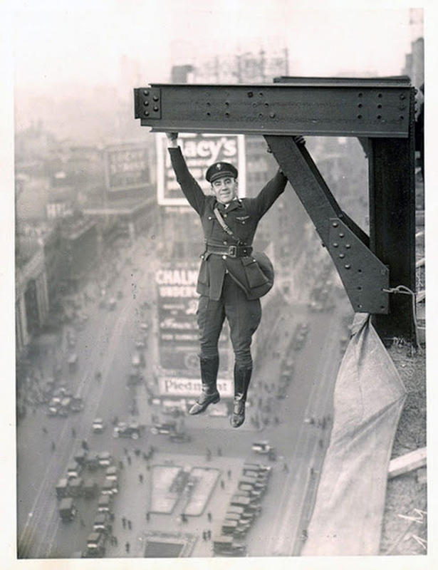 Well_Hung.jpg