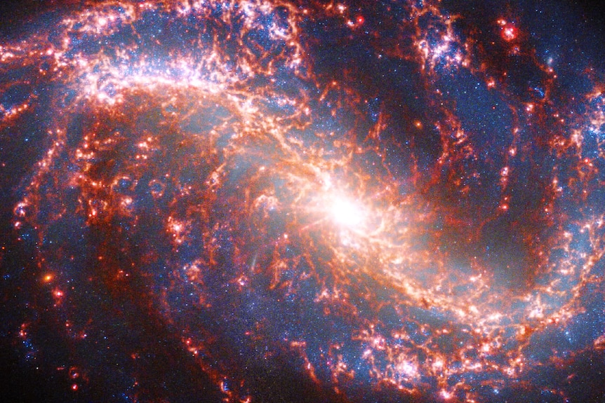 Beautiful bar galaxy NGC 7496