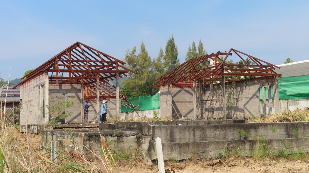 Good news for the lake.  It looks as though this half finished resort/eyesore is being demolished after several years.