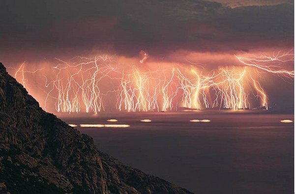Lightning1.JPG