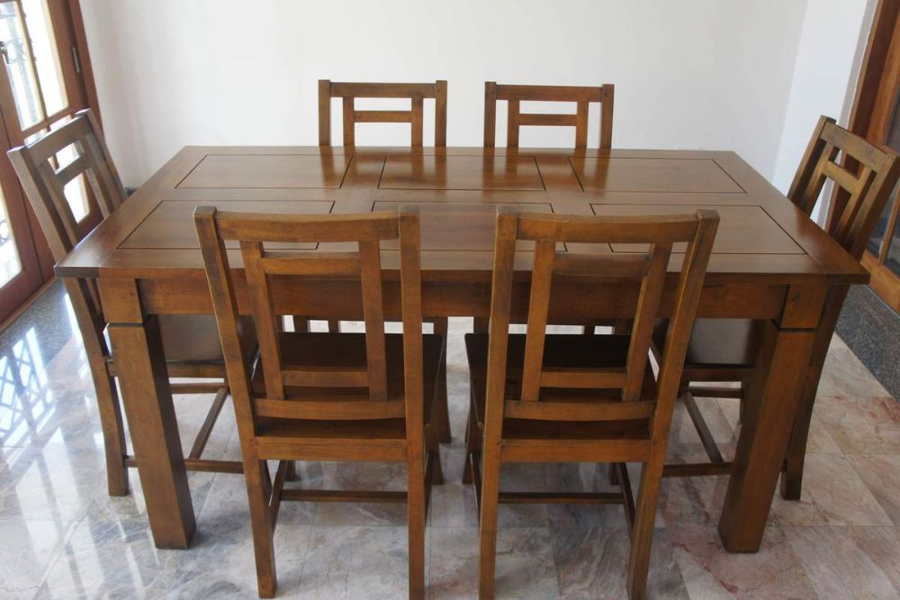 Dining Table & 6 Chairs.JPG