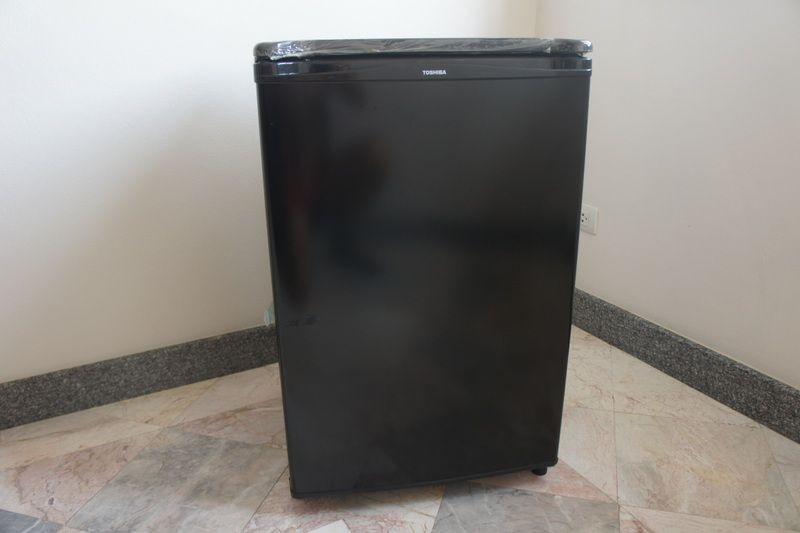 Toshiba Fridge.JPG