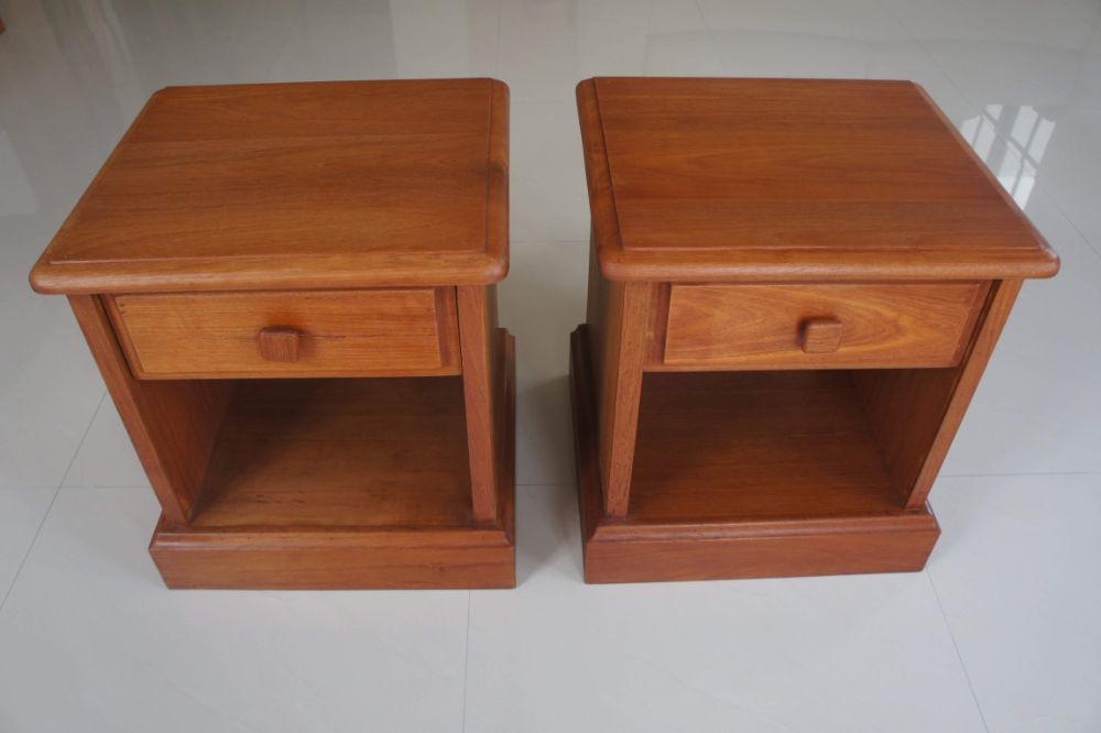Bedside Cabinets.JPG