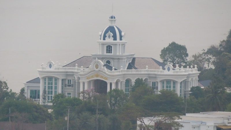 A very grand building about 400 yards from our hotel, but no idea what it was.