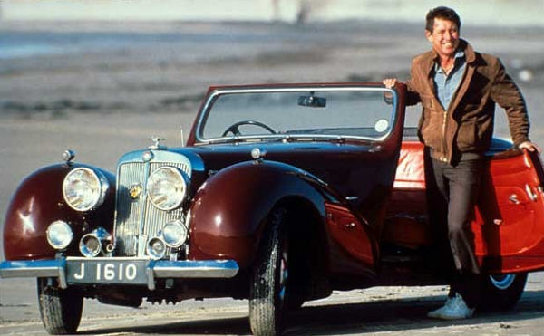 Triumph-Roadster-Bergerac.jpg