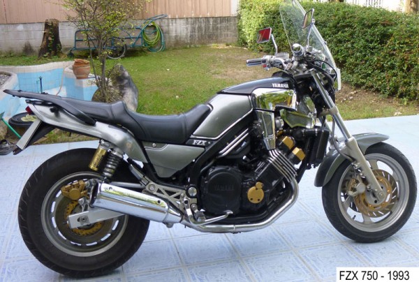 YAMAHA FZX 750.jpg